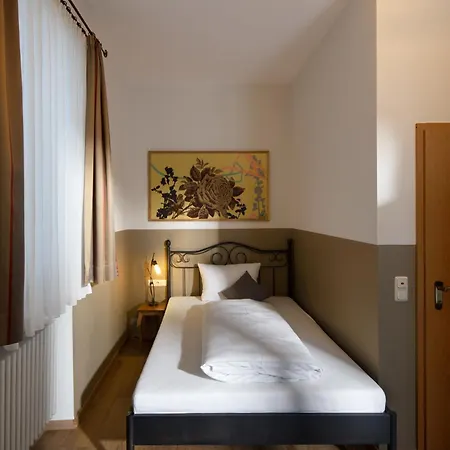 Hideauts Der Rosengarten