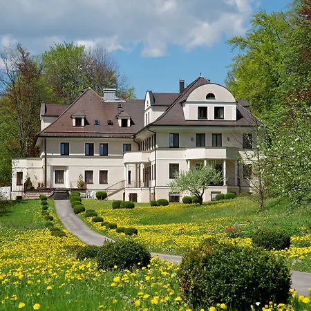 Hideauts Der Rosengarten Hotel 3*