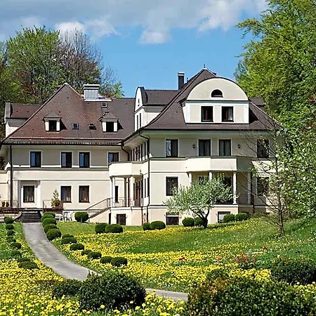 Hideauts Der Rosengarten 3* Füssen